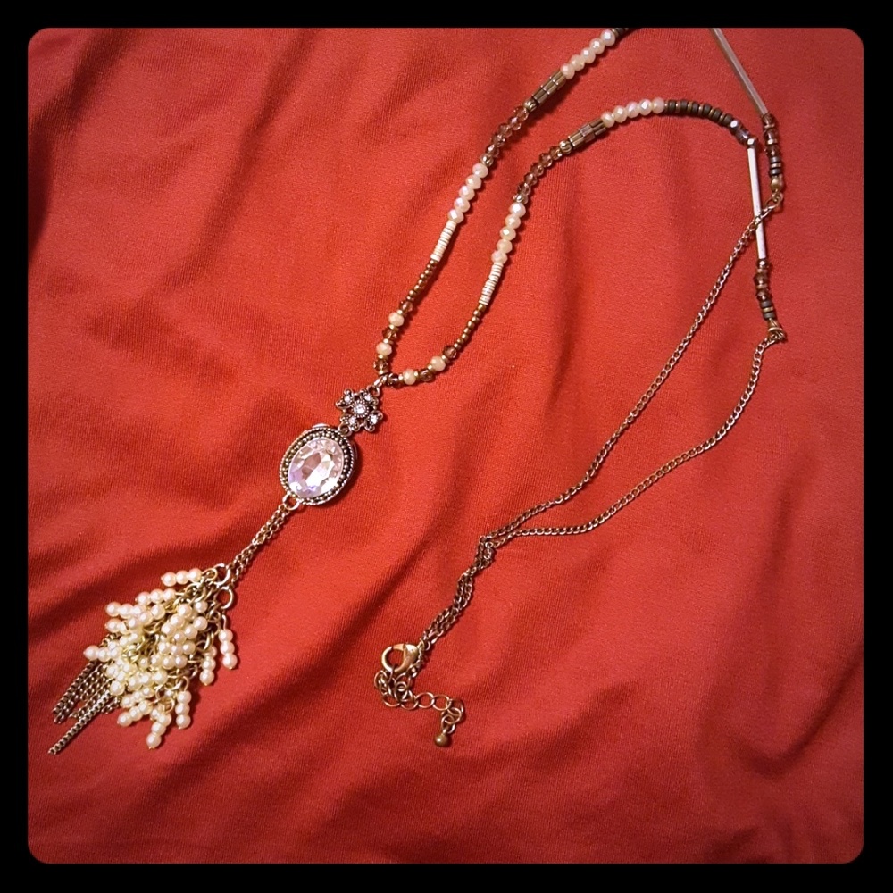 Cute Antique looking beaded tassel necklace